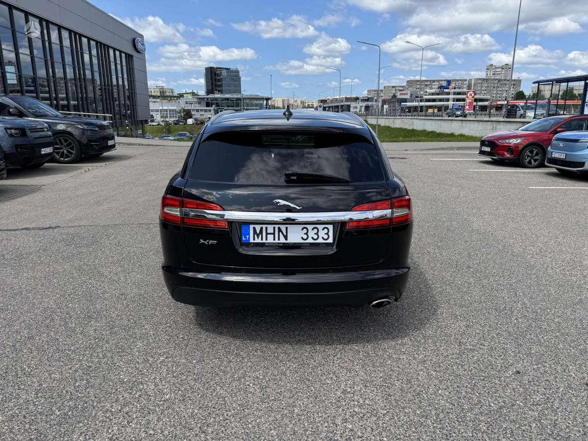 Jaguar XF, 2.2 l., Универсал