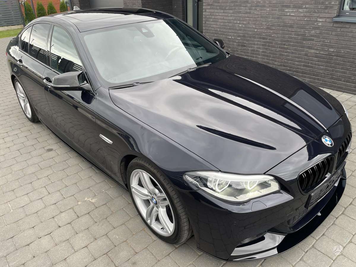 BMW 550, 4.4 l., Седан
