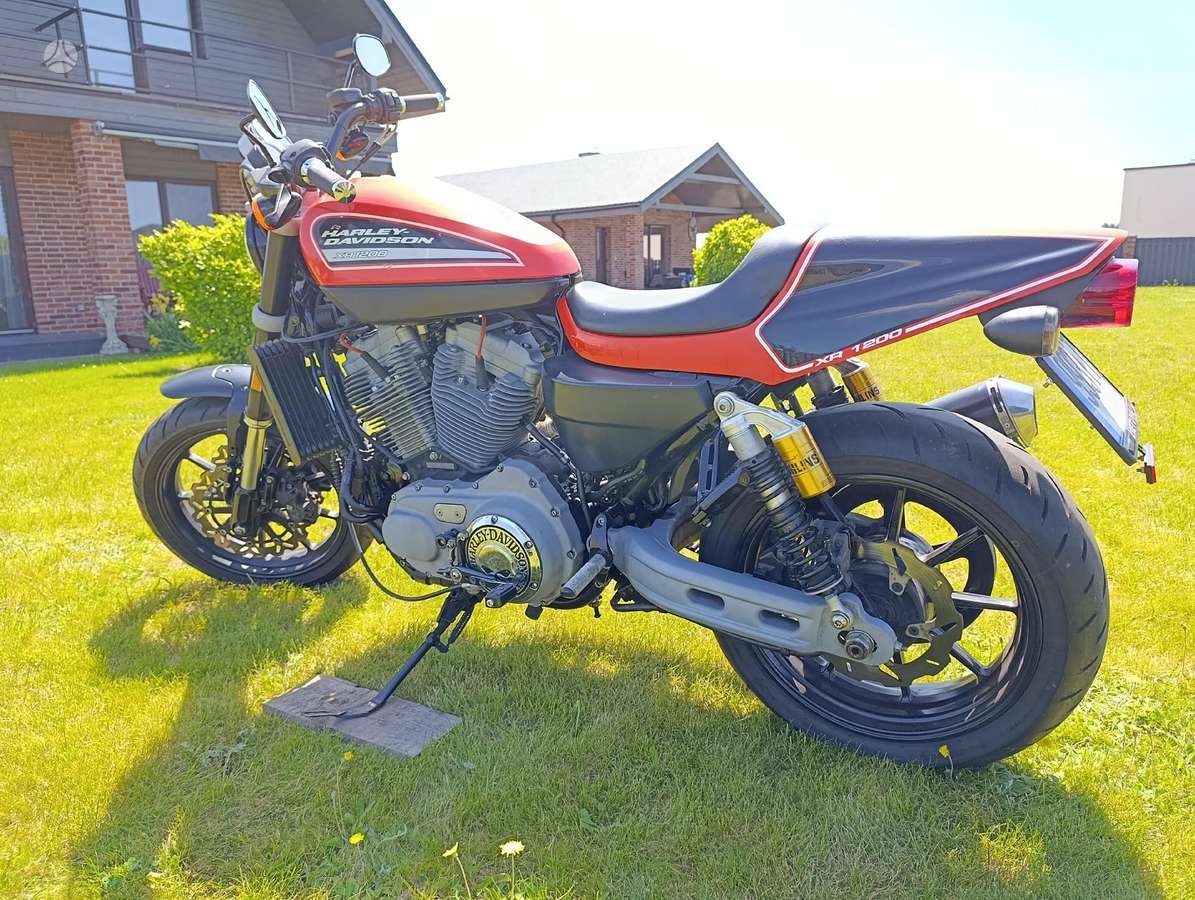 Harley-Davidson XR 1200cc, street / classic