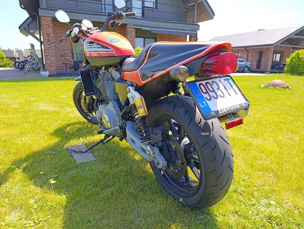 Harley-Davidson XR 1200cc, street / classic