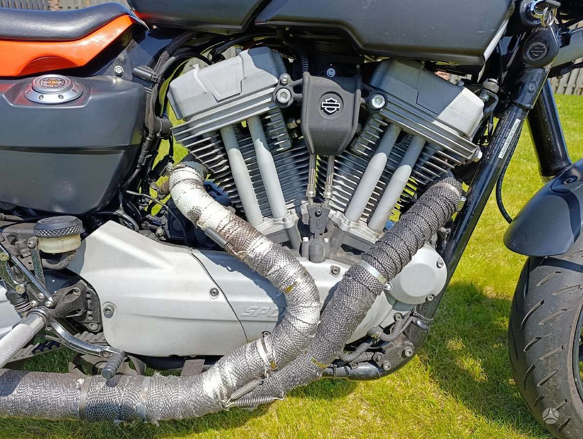 Harley-Davidson XR 1200cc, street / classic