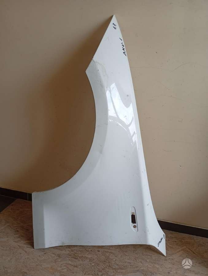 BMW 1 serija fenders