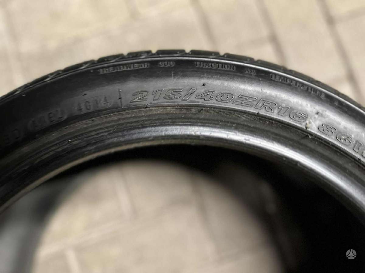 Nexen NFERA SU1, summer 215/40 R16