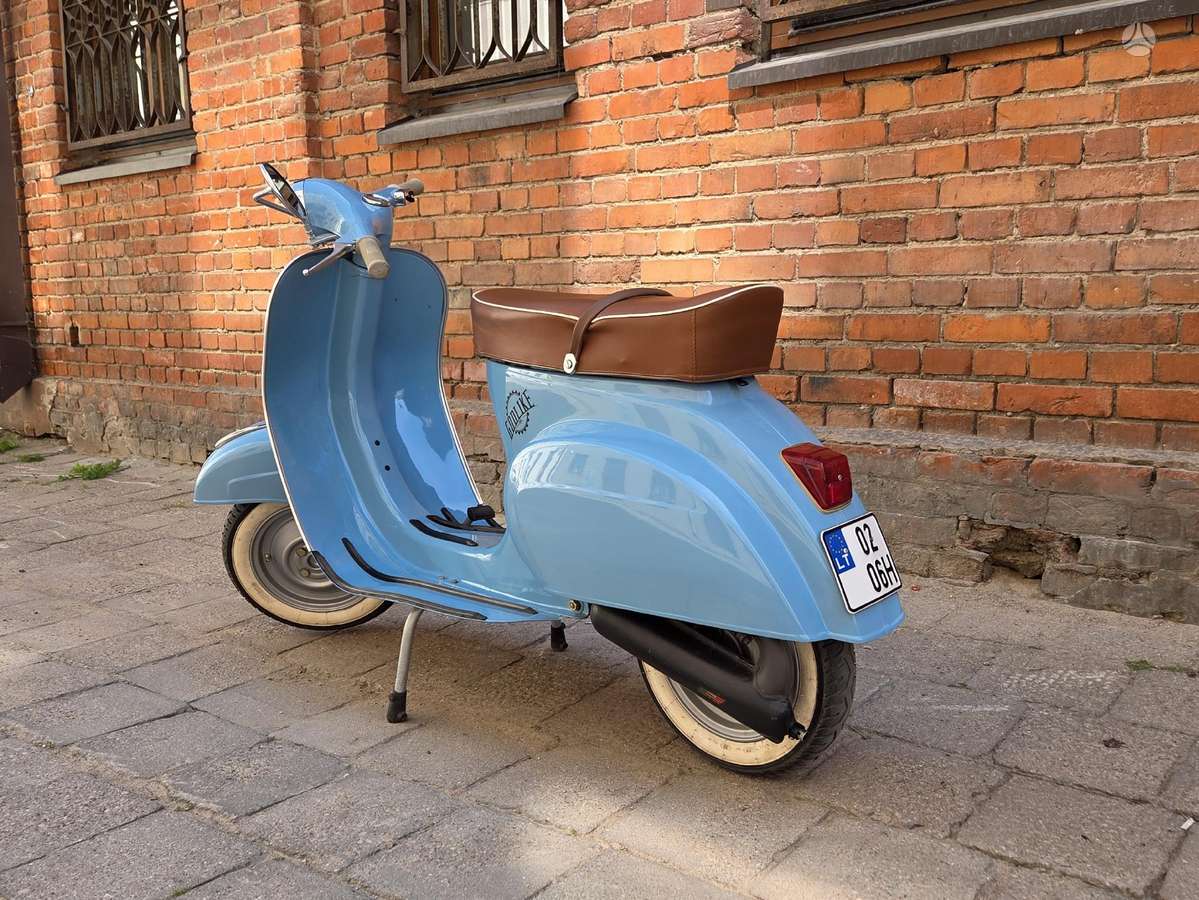 Piaggio Vespa 50cc, мотороллеры / мопеды