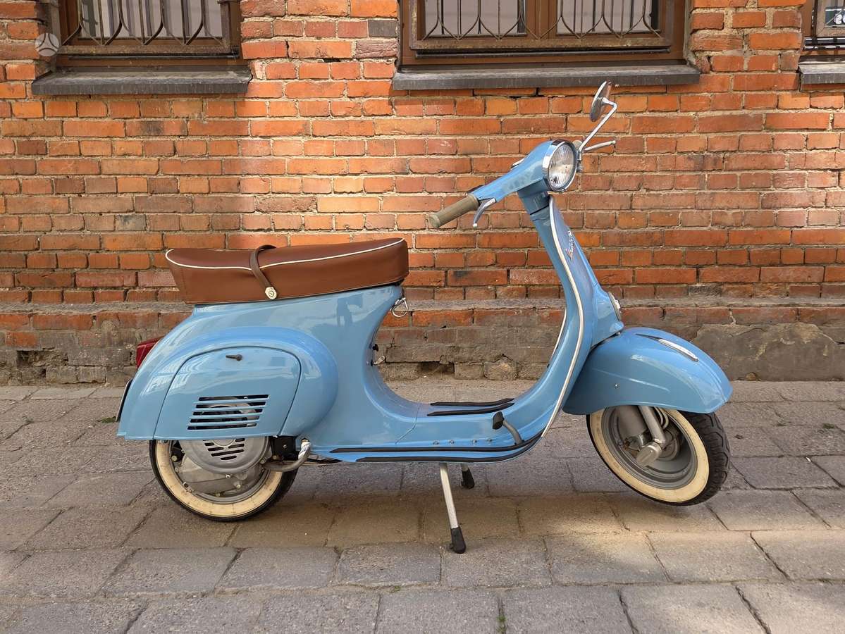 Piaggio Vespa 50cc, мотороллеры / мопеды