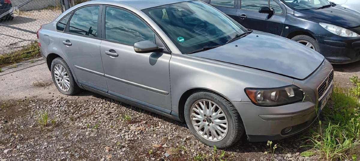 Volvo S40