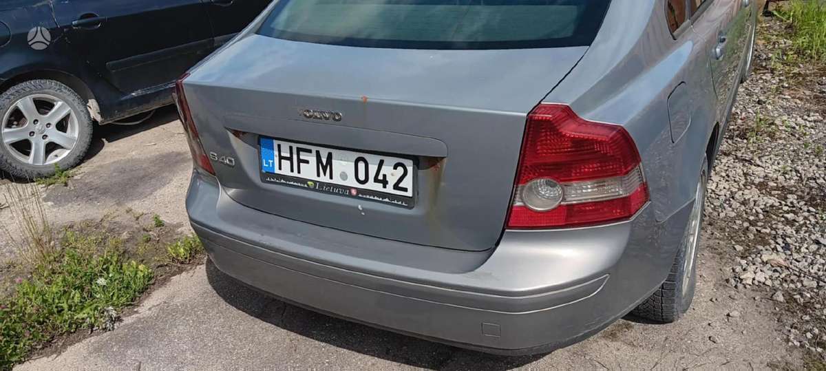 Volvo S40