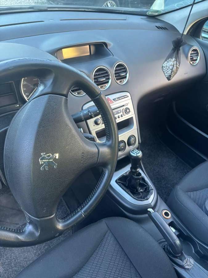 Peugeot 308 по частям