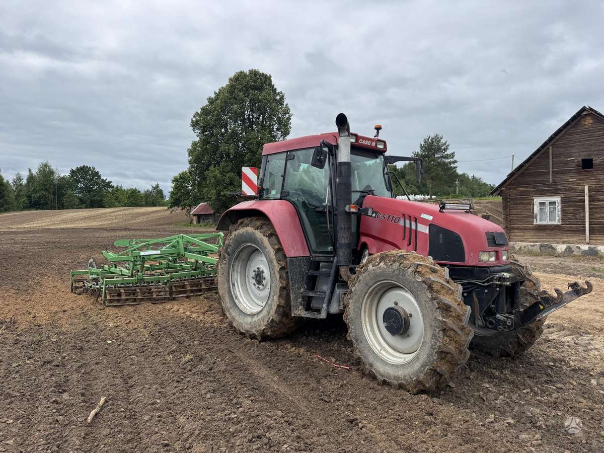 Case-IH CS110, tractors