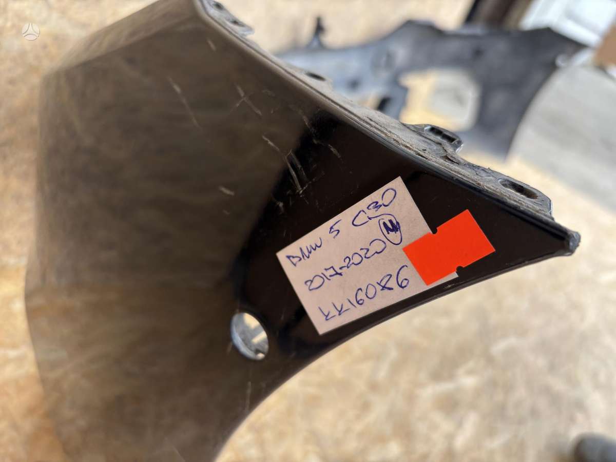 BMW 5 serija, 51118064928, Cen26683