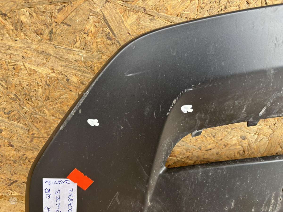 Audi Q8, 4M8807733A, Cen26396