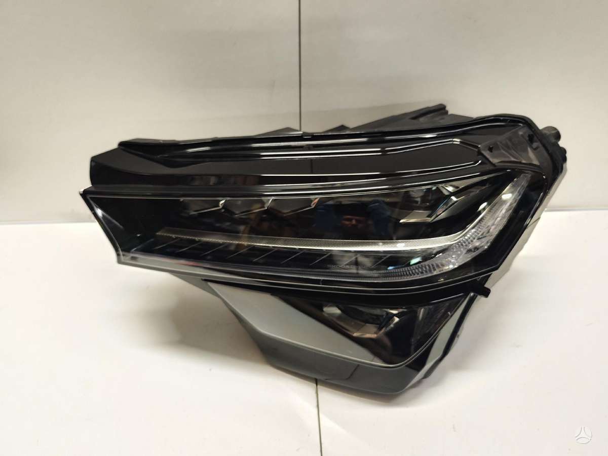 Skoda Karoq, 57h941035a