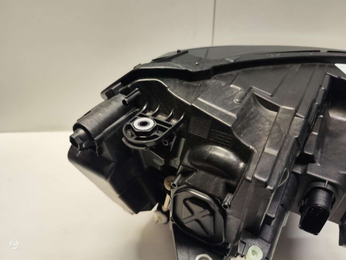 Skoda Karoq, 57h941035a