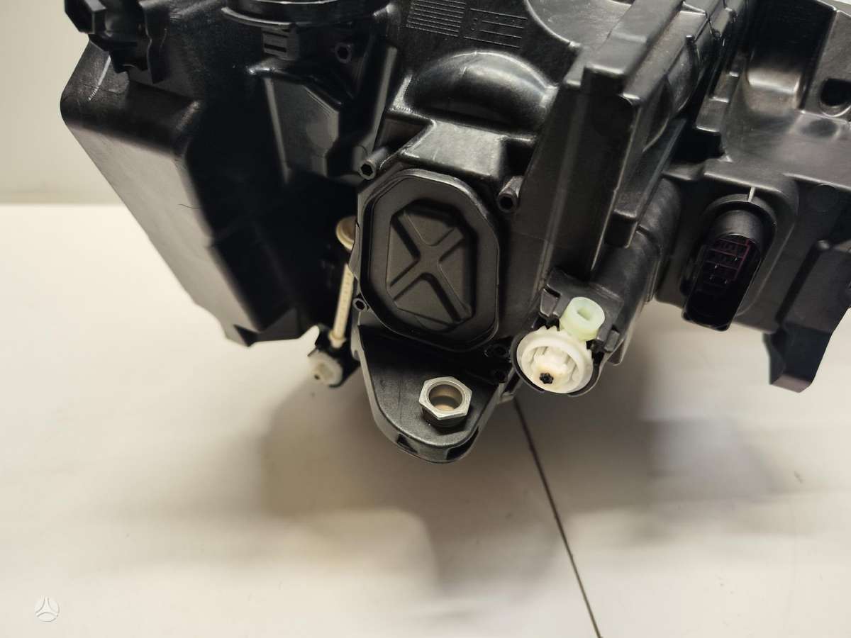Skoda Karoq, 57h941035a