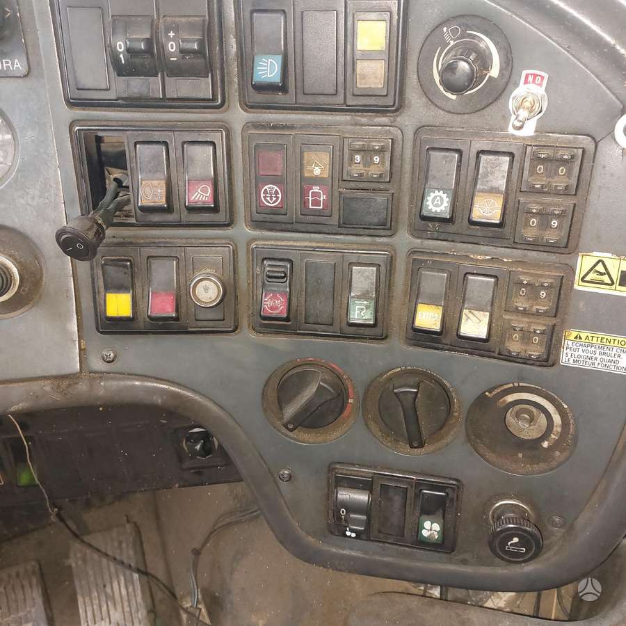 Sisu SR 332, other