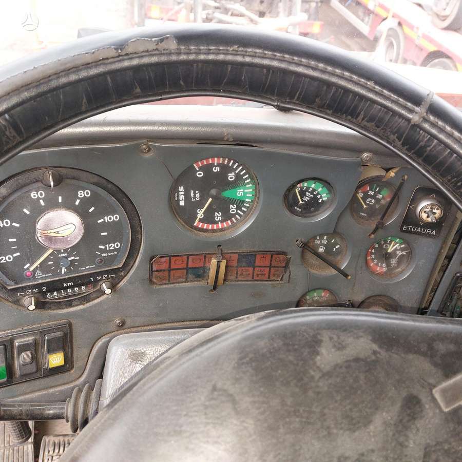 Sisu SR 332, cits