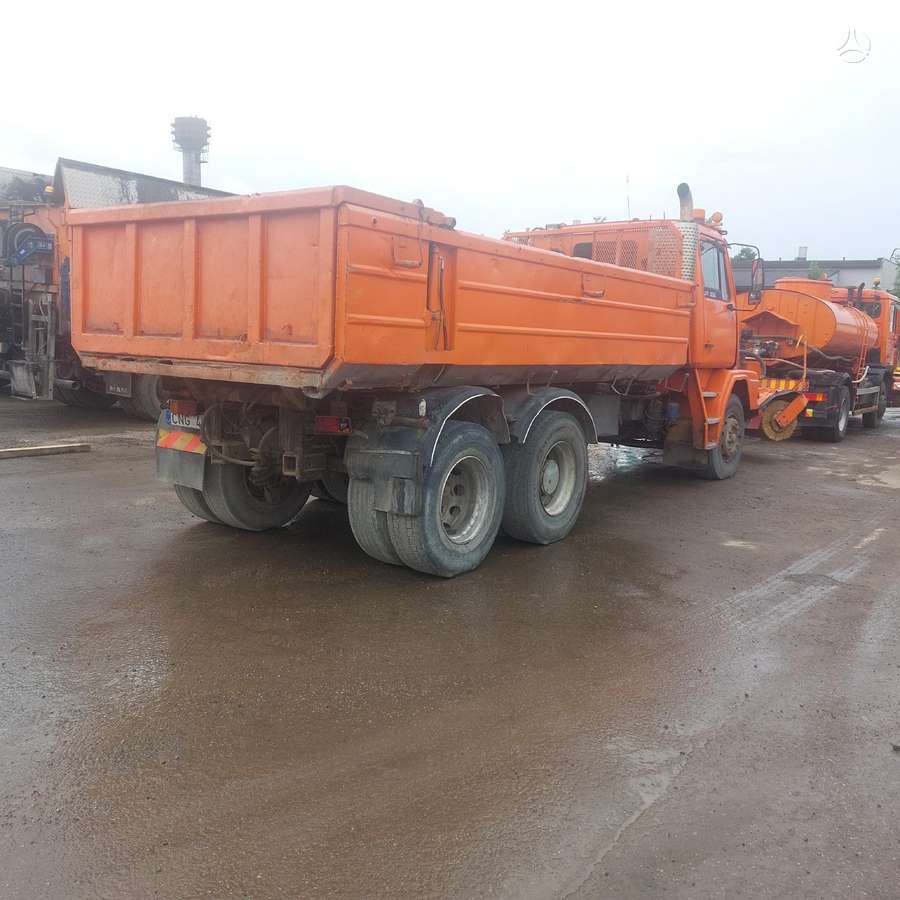 Sisu SR 332, cits