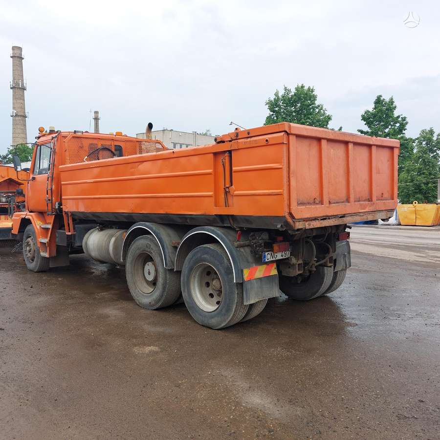 Sisu SR 332, cits