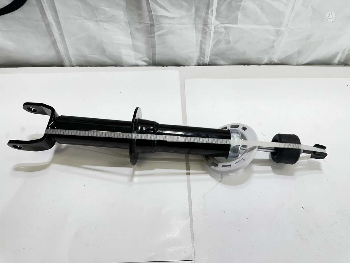 Dodge Ram drive axle, shock absorber, control arm