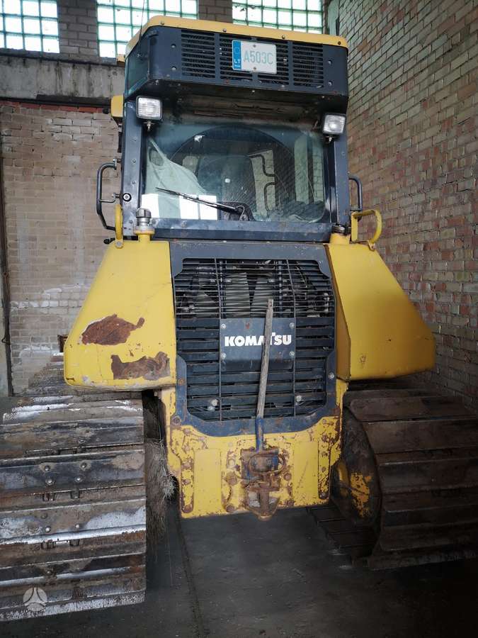 Komatsu D51PX-22, bulldozer