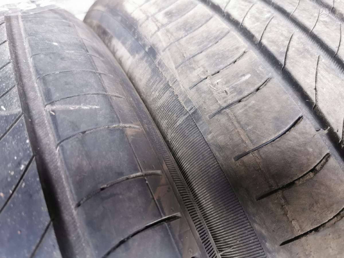 Michelin, vasaras 235/45 R20