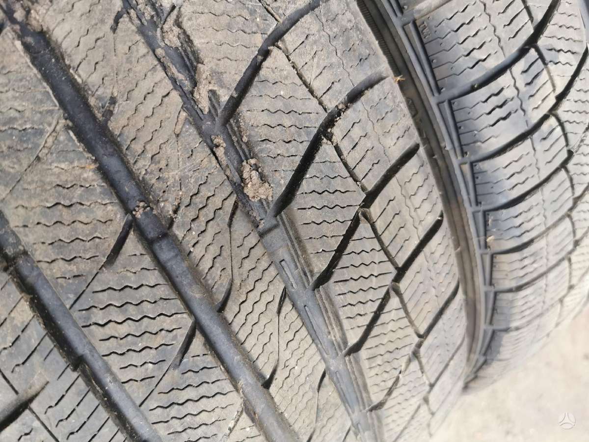 Davanti, universalios 245/45 R19