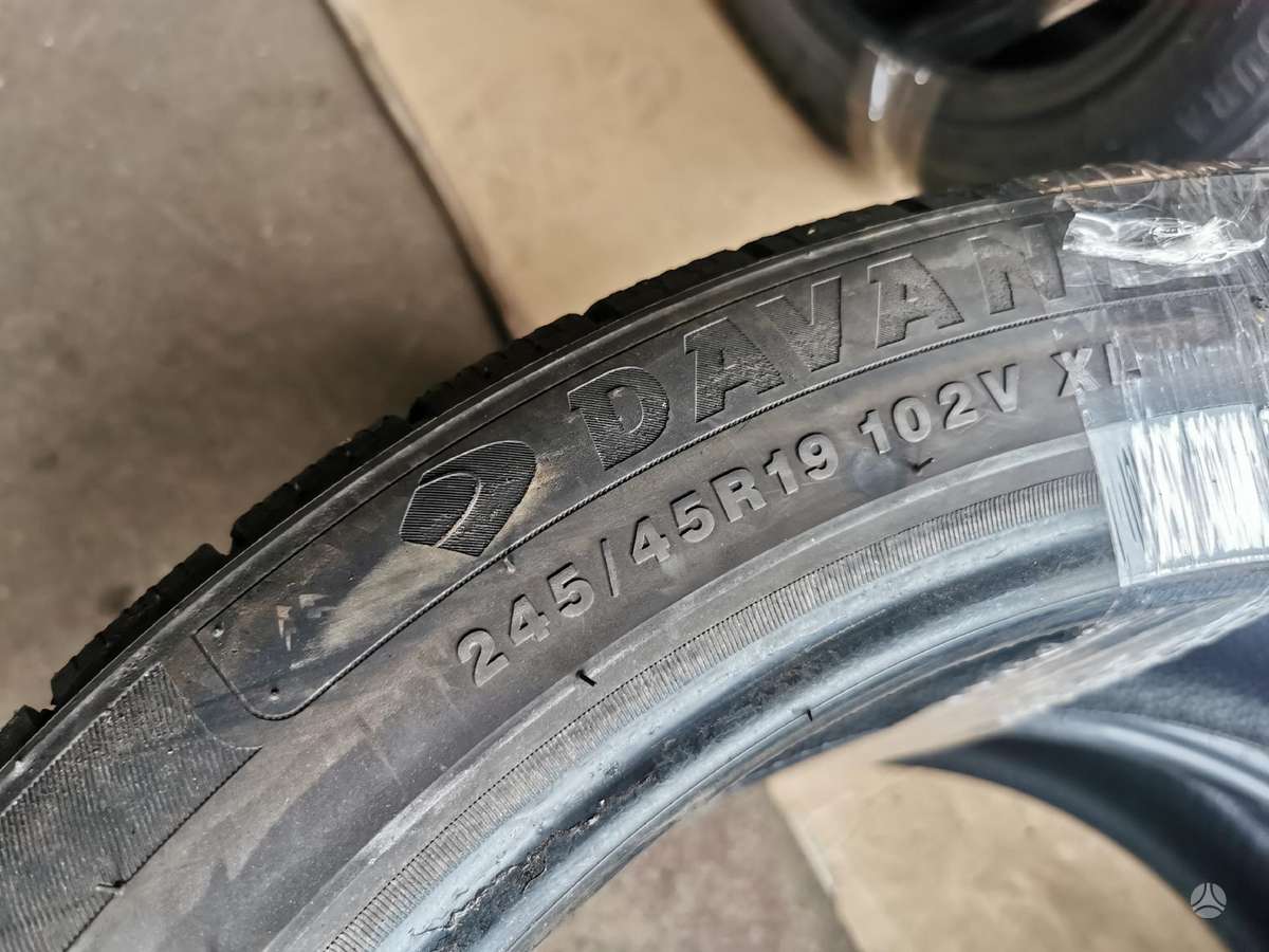 Davanti, universalios 245/45 R19