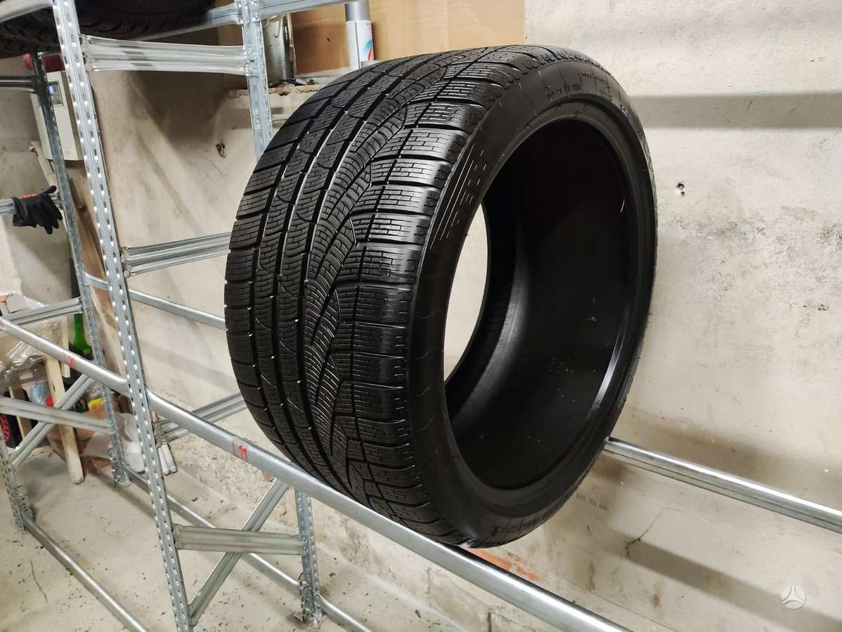Pirelli SottozeroWinter 270 NAUJA, зимние 325/30 R20