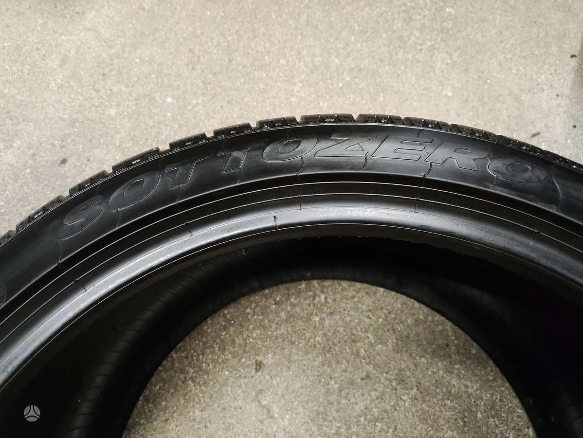 Pirelli SottozeroWinter 270 NAUJA, зимние 325/30 R20