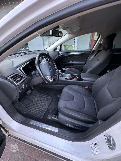 Ford Mondeo, 2.0 l., hatchback