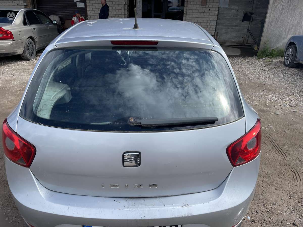 Seat Ibiza dalimis. Bls 77kw