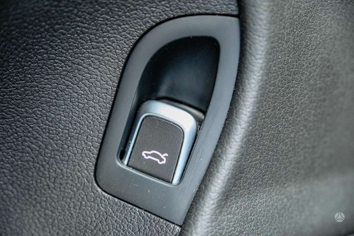 Audi A4, 3.0 l., universalas