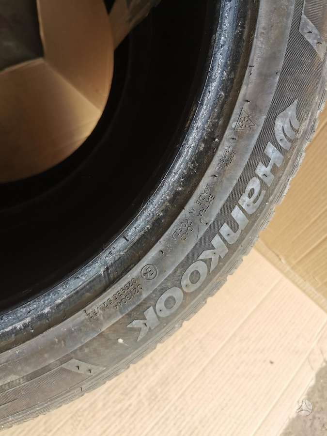 Hankook, universalios 275/45 R20