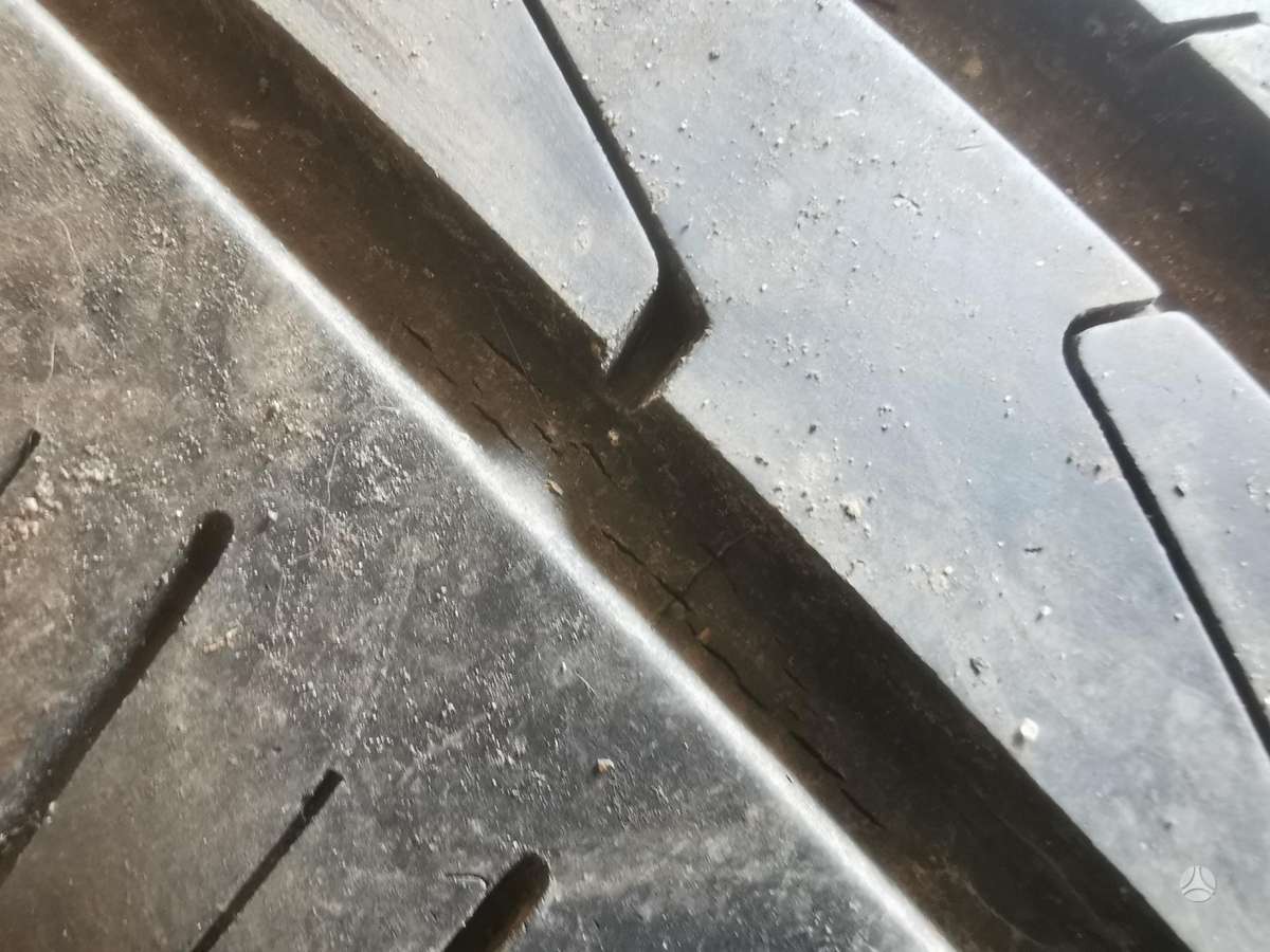 Hankook, летние 215/45 R18
