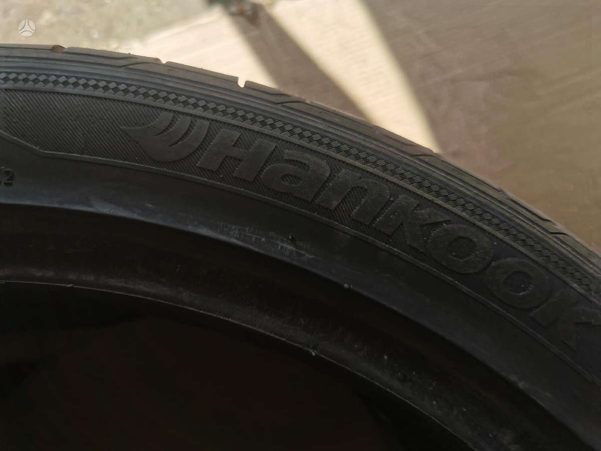 Hankook, летние 215/45 R18
