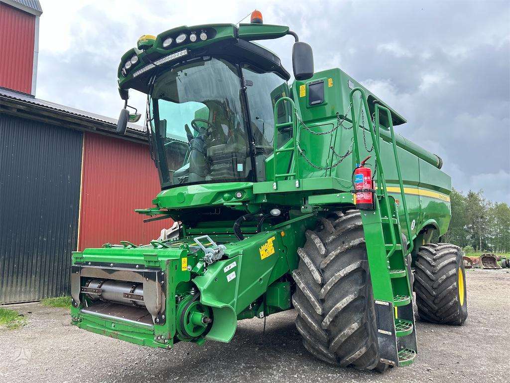 John Deere S780I, combine harvesters