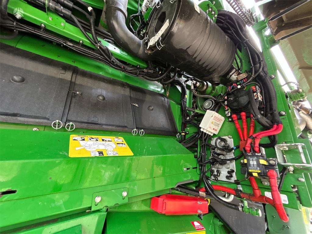John Deere S780I, combine harvesters