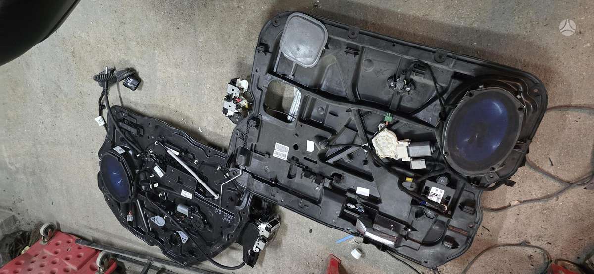 Dodge Ram детали салона