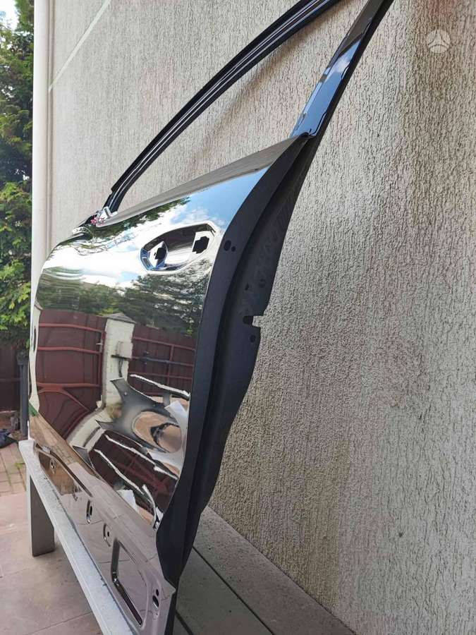 Audi Q4 e-tron, 89A831311, doors