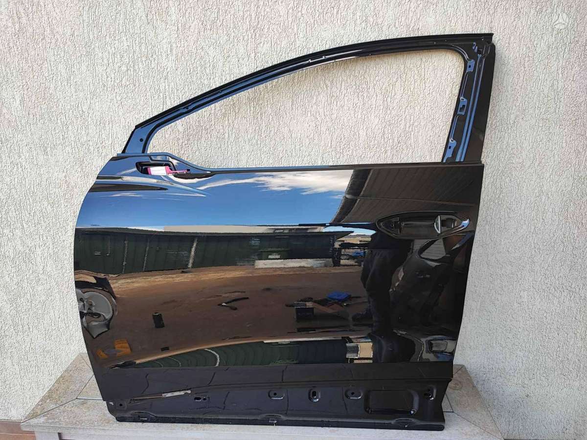 Audi Q4 e-tron, 89A831311, двери