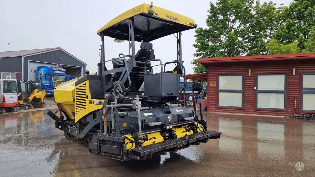 Bomag BF 300, дорожнo-строительные машины