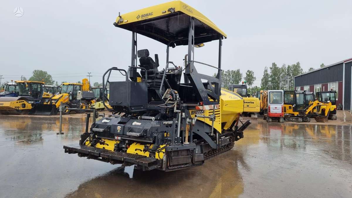 Bomag BF 300, paving machinery