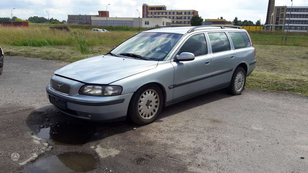 Volvo V70
