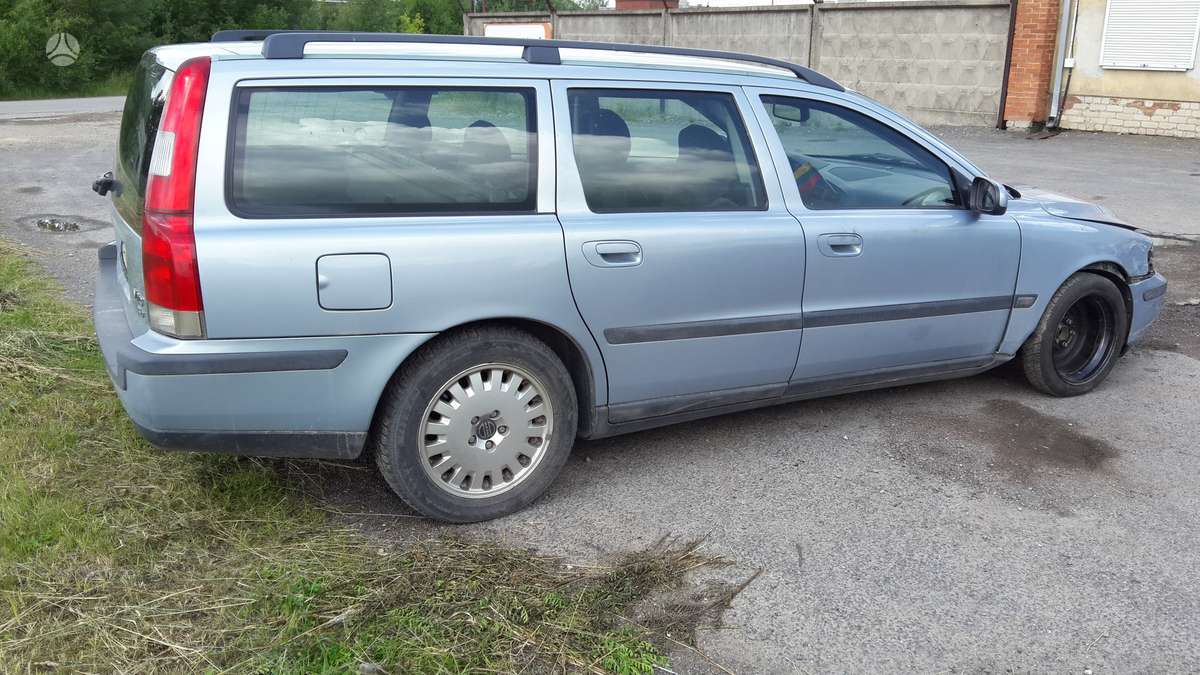 Volvo V70