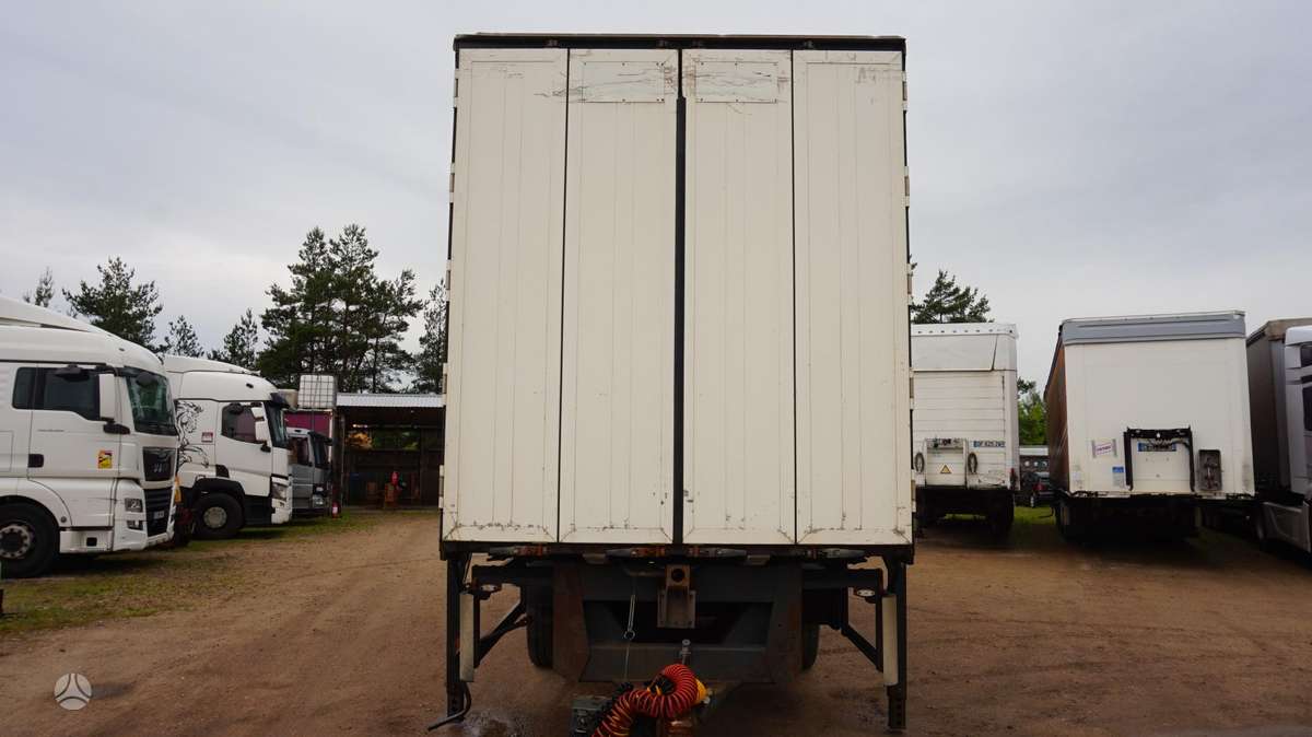 Fruehauf, konteinerių gabenimo