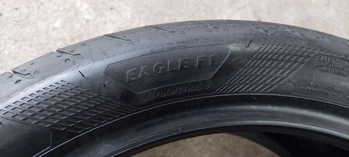 Goodyear, летние 245/40 R19