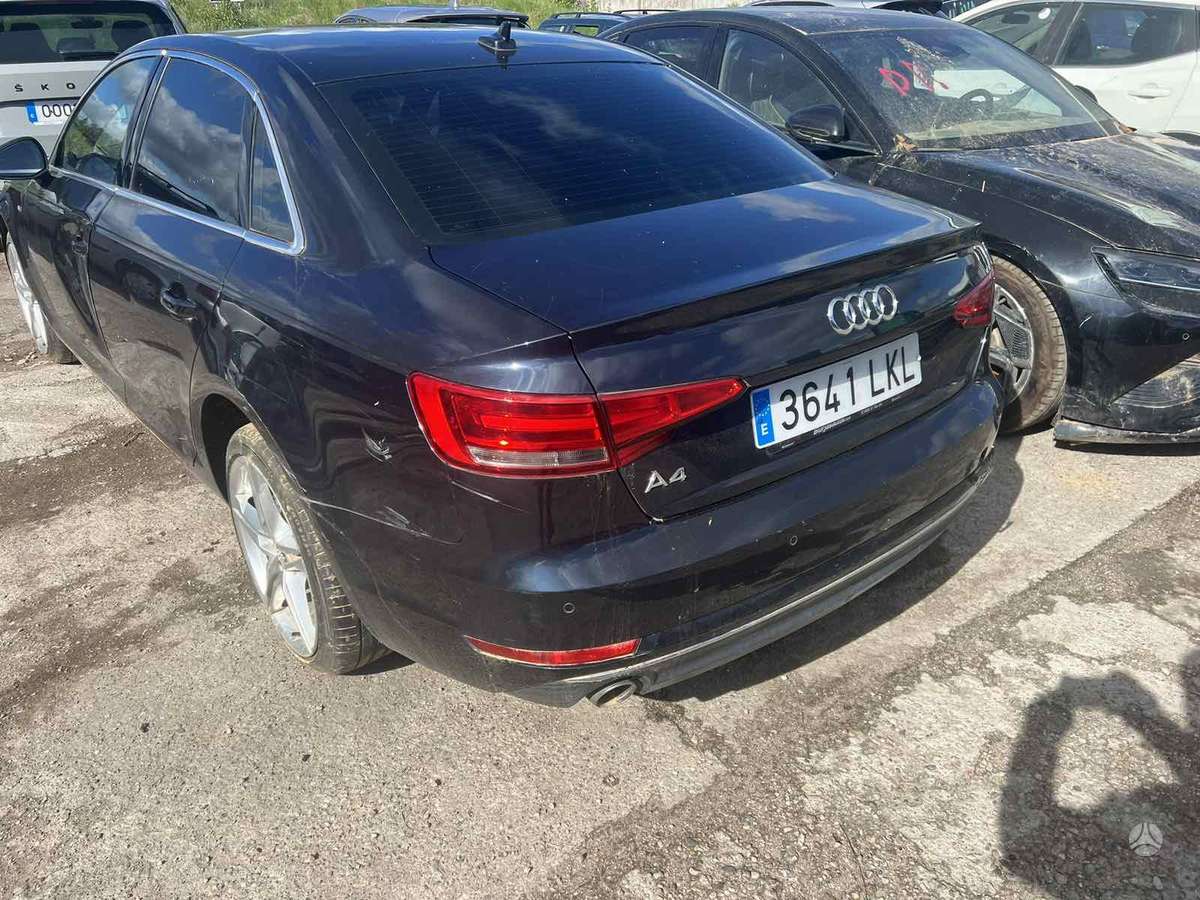 Audi A4 по частям. S line