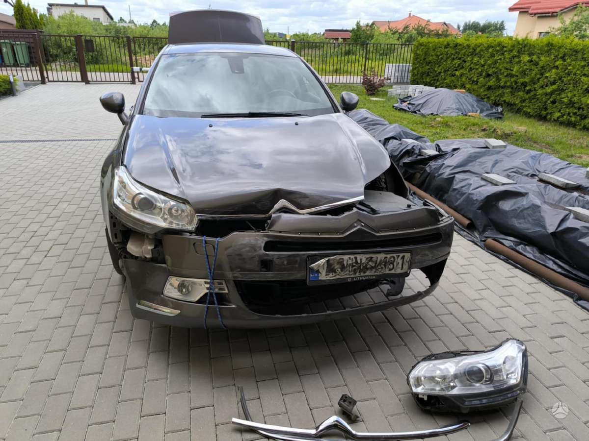 Citroen C5 accessories and consumables