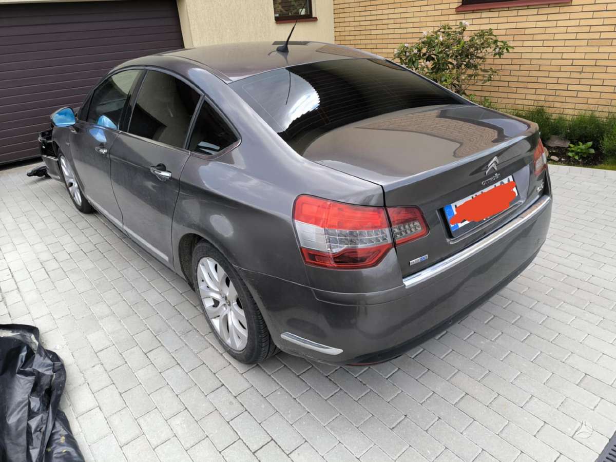 Citroen C5 accessories and consumables