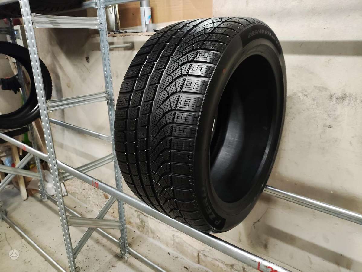 Pirelli PZero Winter NAUJA, žieminės 285/40 R19